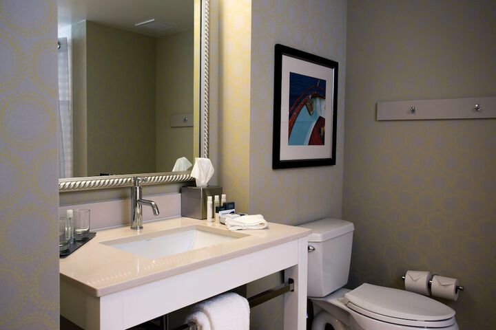 DoubleTree by Hilton Hotel Biloxi