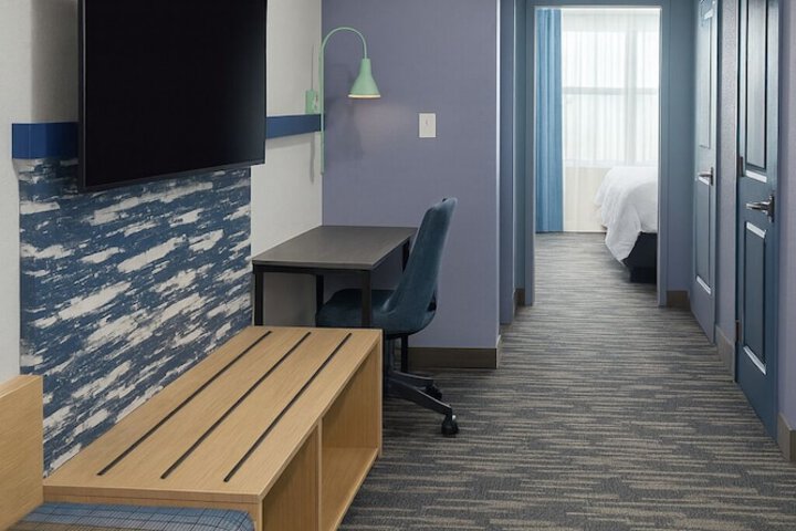 Garner Hotel Evansville East by IHG