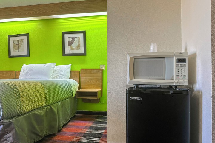 Classic Inn by Townhouse American Way Memphis I 240