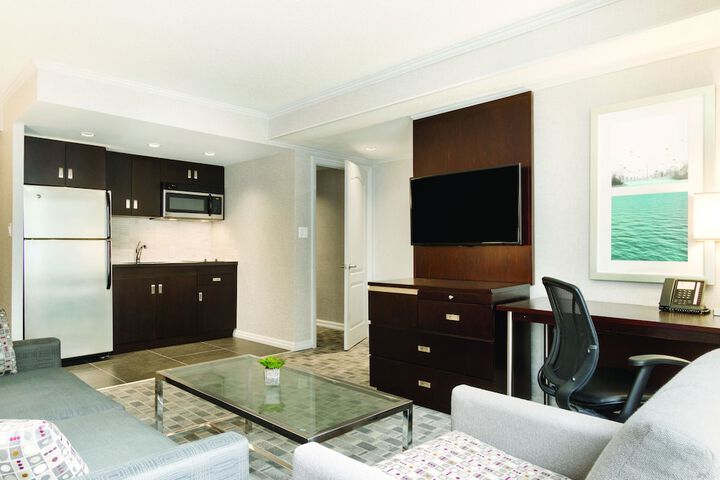 Room 48 of 116