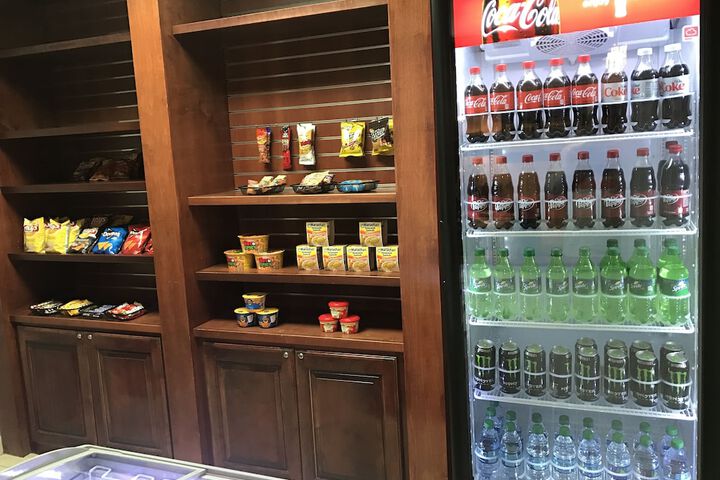 Super 8 by Wyndham Lubbock West