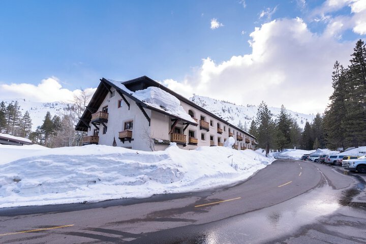 Olympic Village Inn