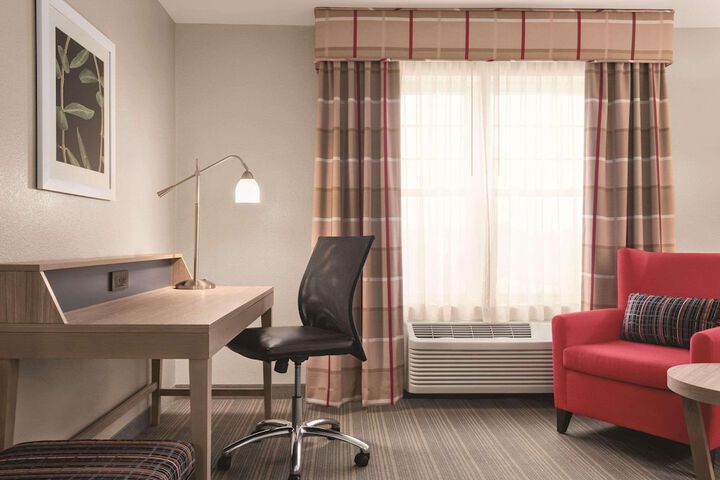 Room 17 of 30