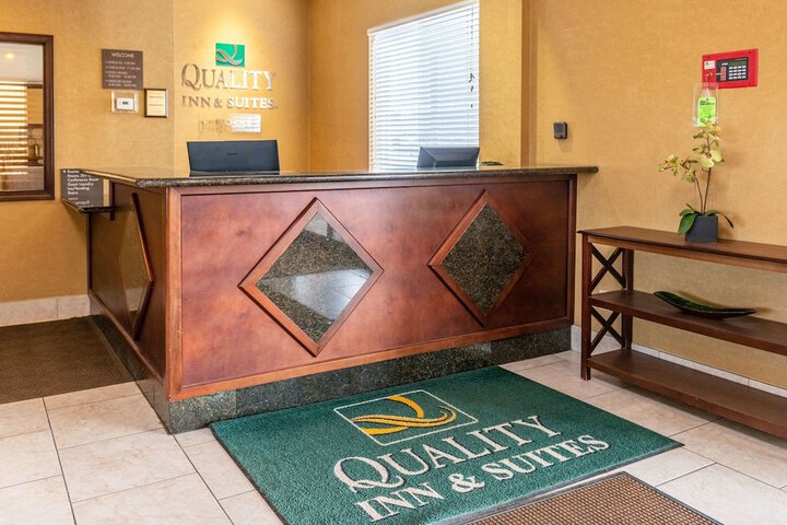 Hotel Interior 10 of 47