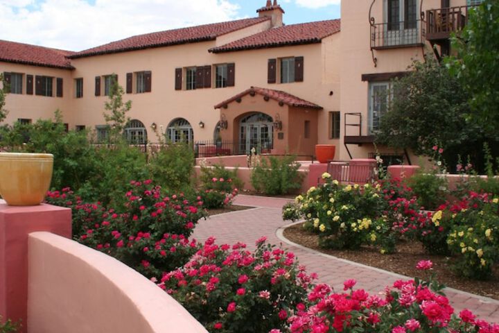 La Posada Hotel