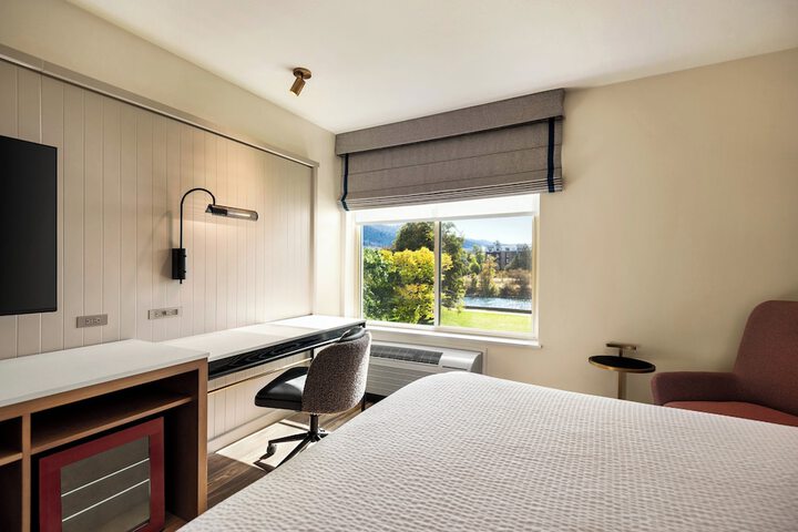 Room 22 of 29