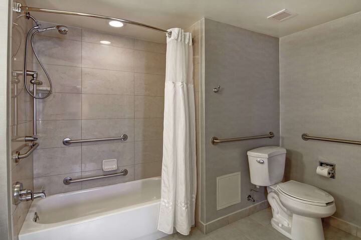 Homewood Suites by Hilton Bentonville-Rogers