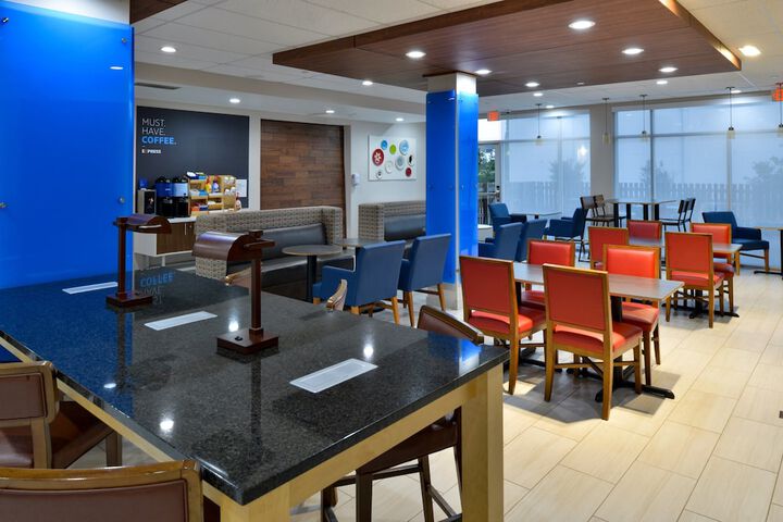 Holiday Inn Express & Suites Wylie West by IHG