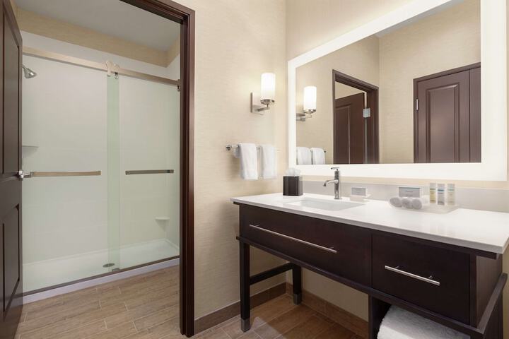 Room 20 of 36
