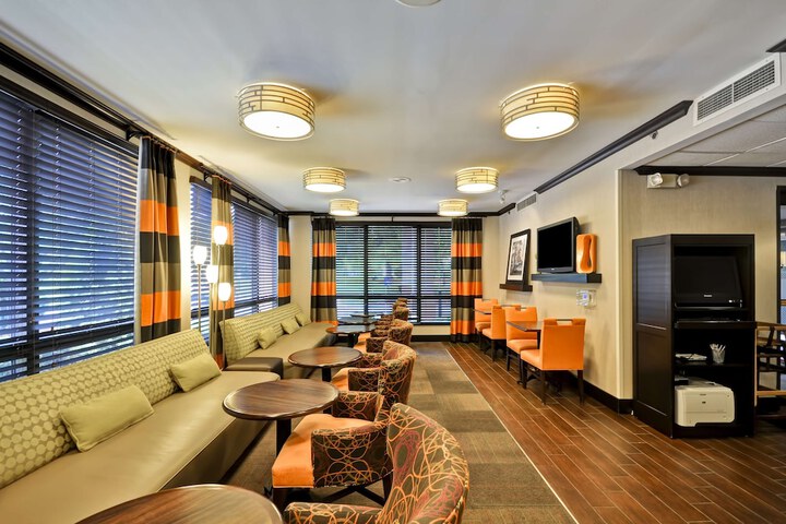 Hotel Interior 17 of 56