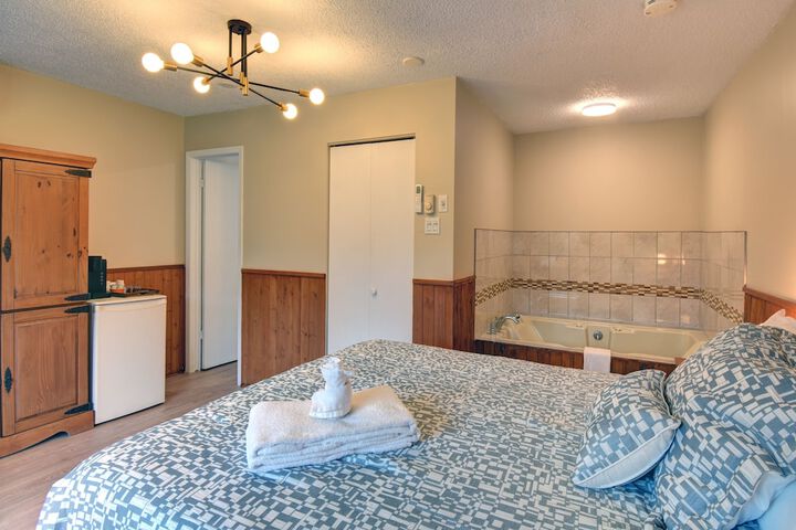 Room 19 of 54