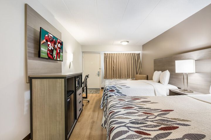 Room 21 of 33