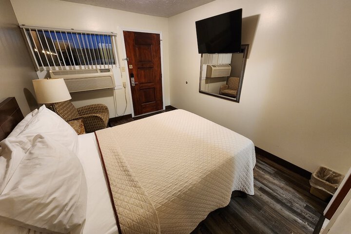 Jefferson Hills Motel