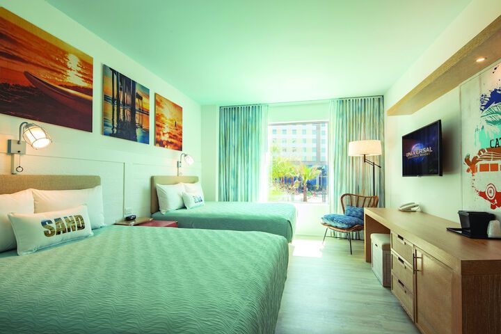 Room 27 of 40