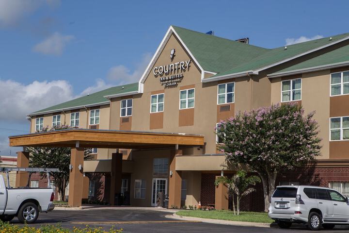 Country Inn & Suites by Radisson Harlingen, TX