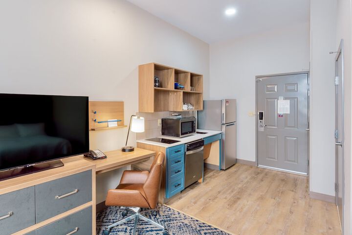 Candlewood Suites Oklahoma City-Moore by IHG