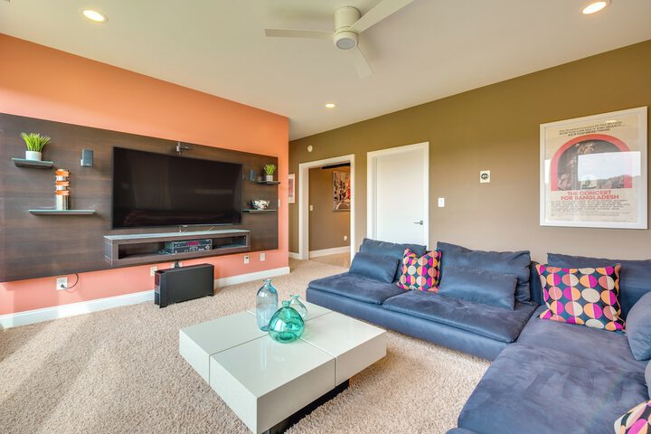 Modern Retreat w / River View in Roswell!