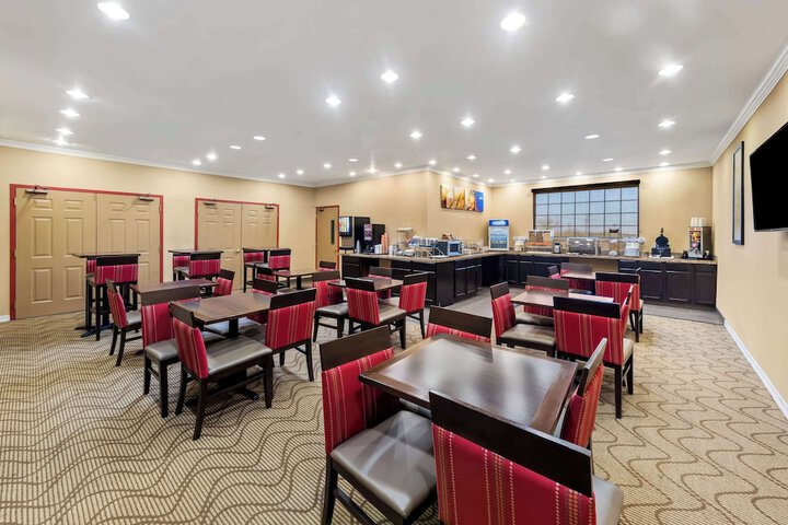 Comfort Suites Roanoke - Fort Worth North