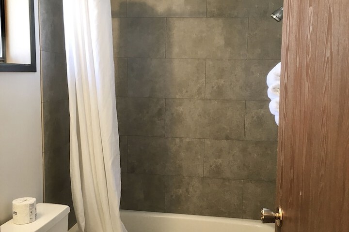 Room 13 of 44