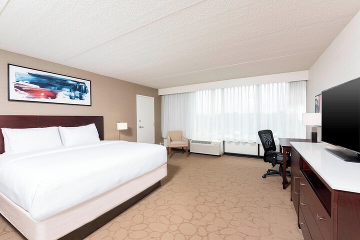 Room 18 of 40