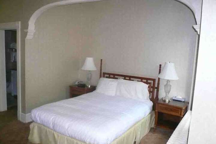 Room 17 of 20