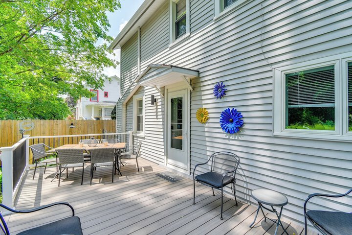 Sodus Point Home - Walkable to Beach!