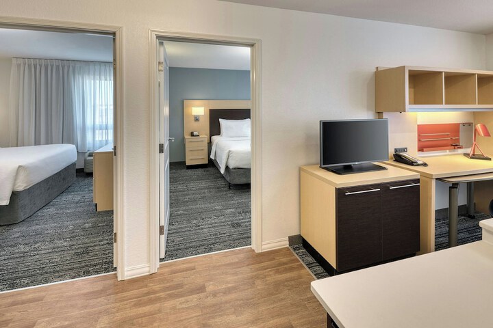 Room 34 of 54