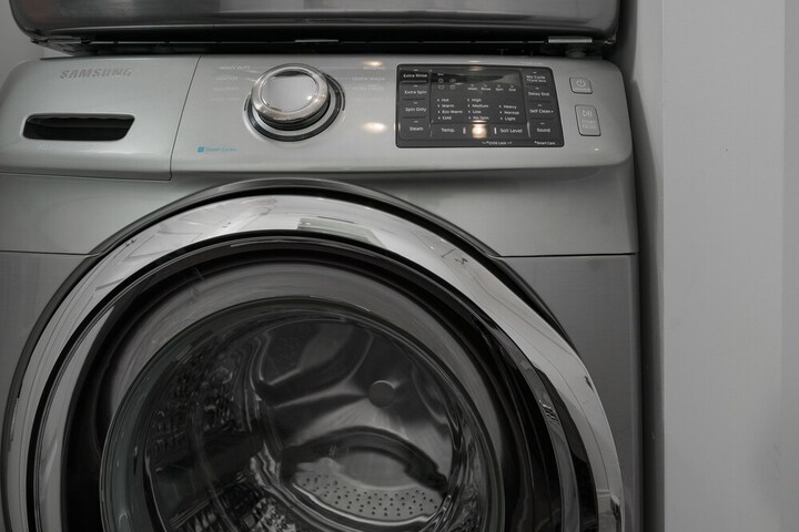 Laundry 22 of 25