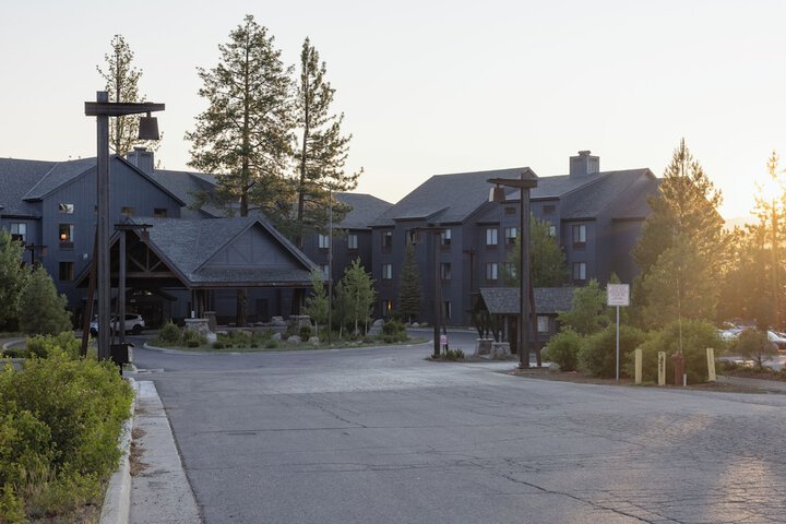 Martis Valley Lodge Tapestry Collection by Hilton