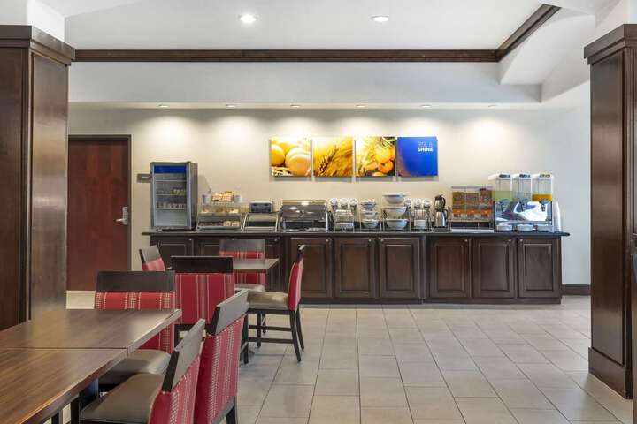 Comfort Inn & Suites (Formerly Executive Inn & Suites Mexia)