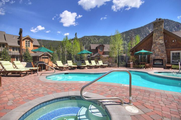 Pool 7 of 41