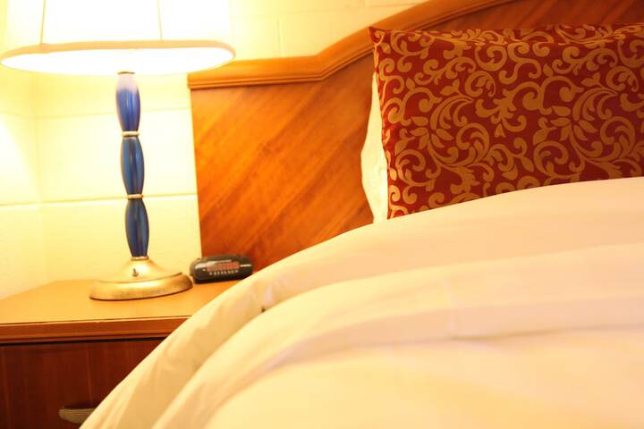 Room 14 of 25