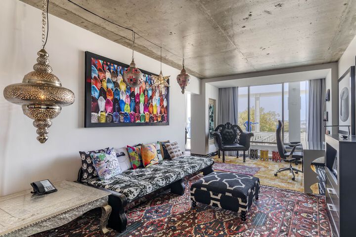 Lorenzo Hotel Dallas Tapestry Collection by Hilton