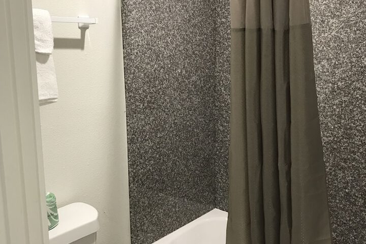 Room 15 of 36