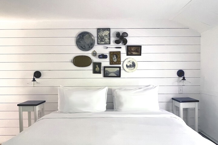 Room 12 of 29