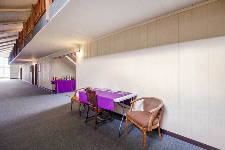 Hotel Interior 10 of 89