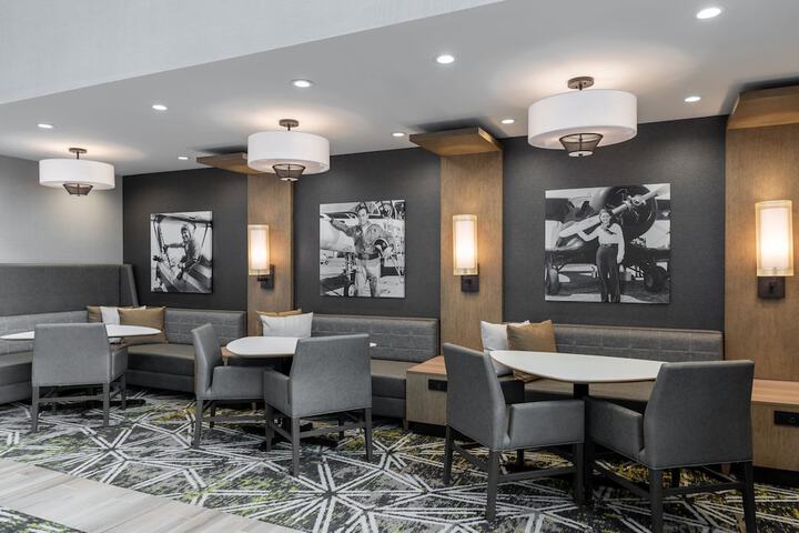 Hotel Interior 14 of 48