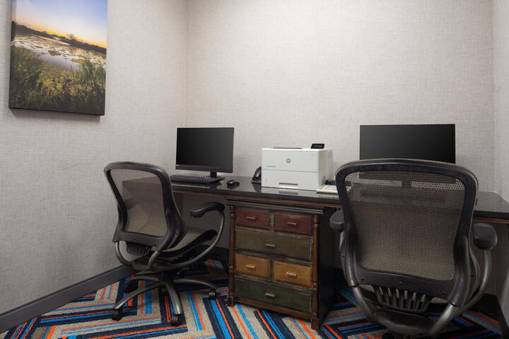 Hampton Inn & Suites Concord / Charlotte
