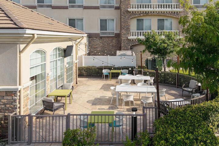 Hilton Garden Inn Ontario / Rancho Cucamonga