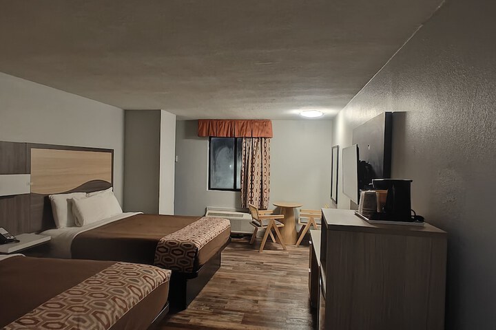 Room 22 of 50