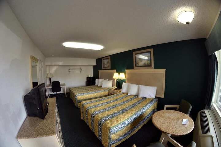 Room 50 of 62