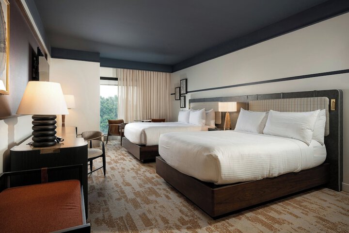 The Southlake Hotel