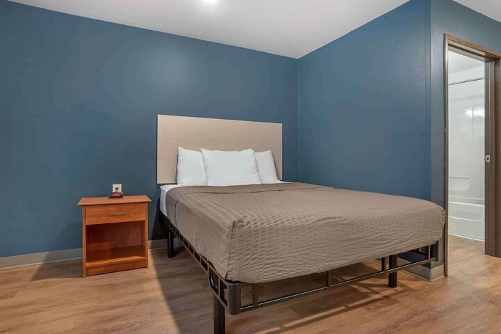 Room 18 of 24
