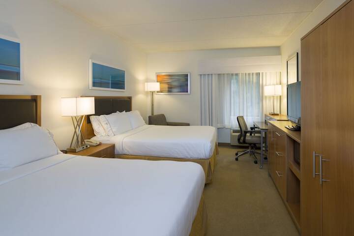 Room 46 of 90