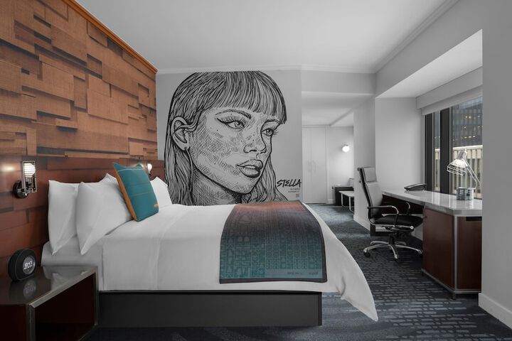 Room 65 of 121