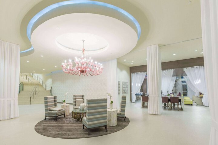 Hotel Interior 34 of 124