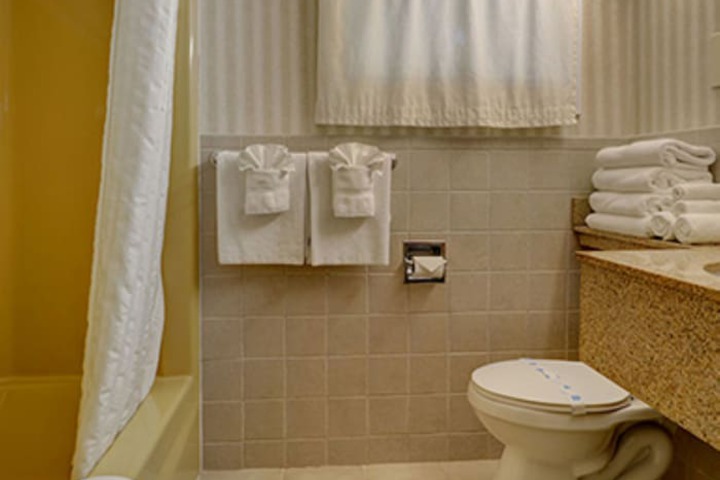 Room 21 of 27