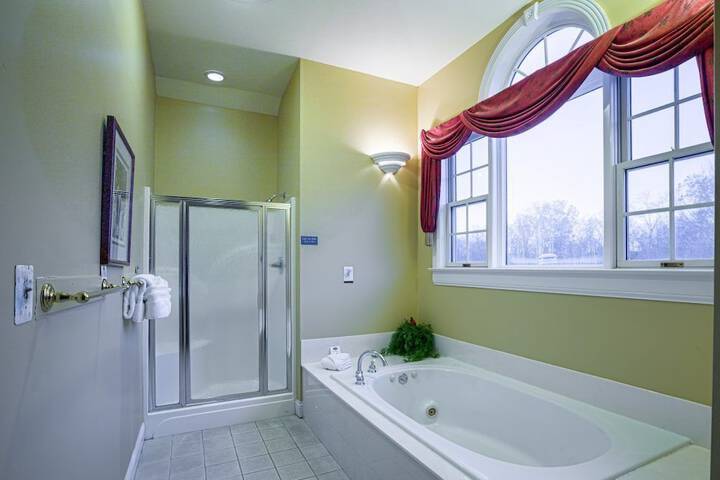 Whitestone Inn