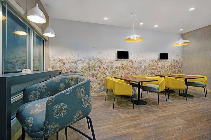 Hotel Interior 20 of 46