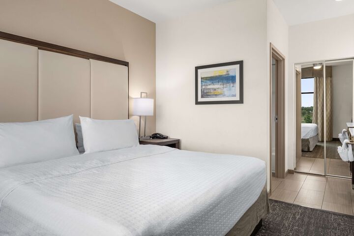 Room 21 of 30